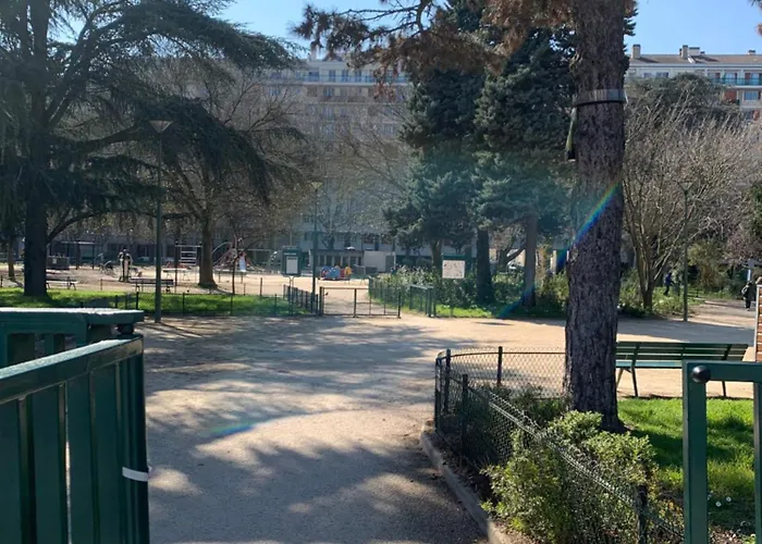 Апартаменты Charming Arty *