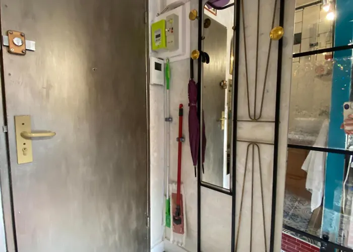 Апартаменты Charming Arty