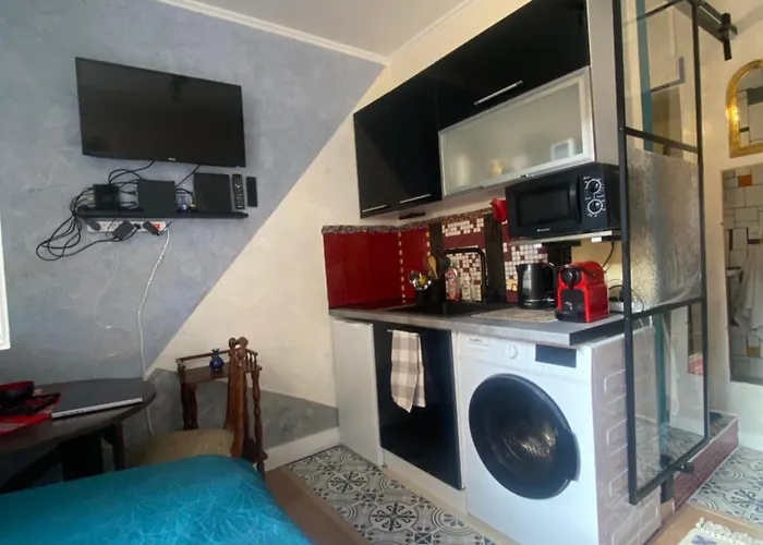 Charming Arty Апартаменты Париж